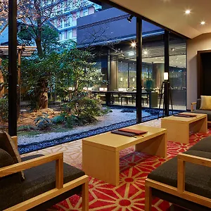 Mitsui Garden Sanjo מלון