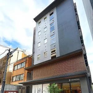 포켓 시조 카라스마 호텔